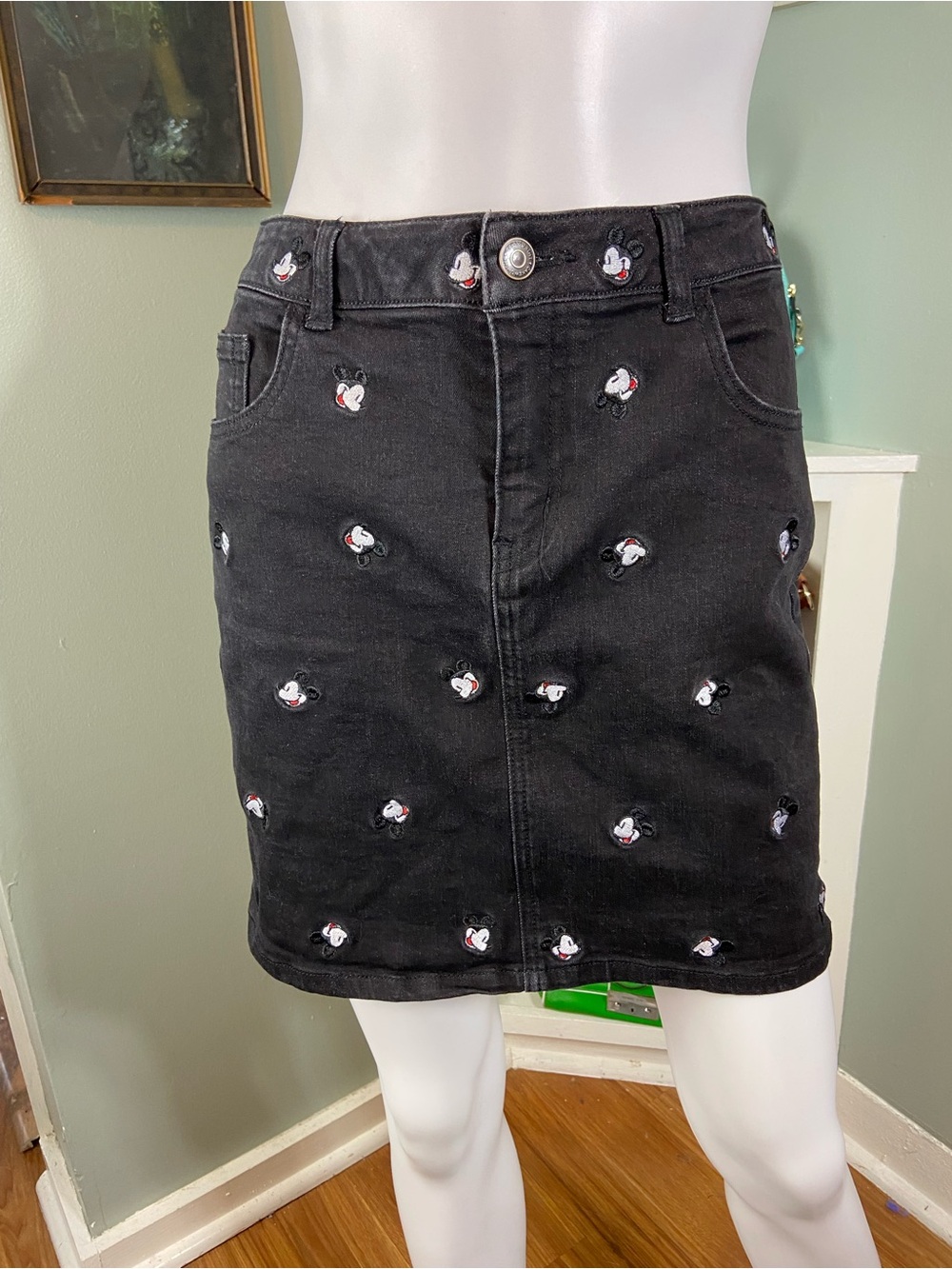 Cakeworthy Disney Mickey Mouse Embroidered Heads Denim Jean Skirt Sz 8